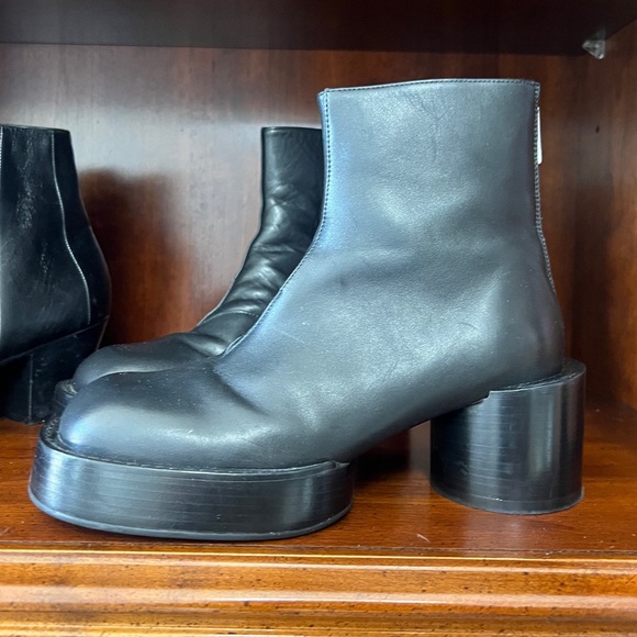 MM6 MAISON MARTIN MARGIELA Black Décolleté Platform Heel Bootie Size 38 - Picture 5 of 17